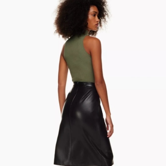ARITZIA Babaton vegan leather pencil skirt size 8 - Picture 2 of 8